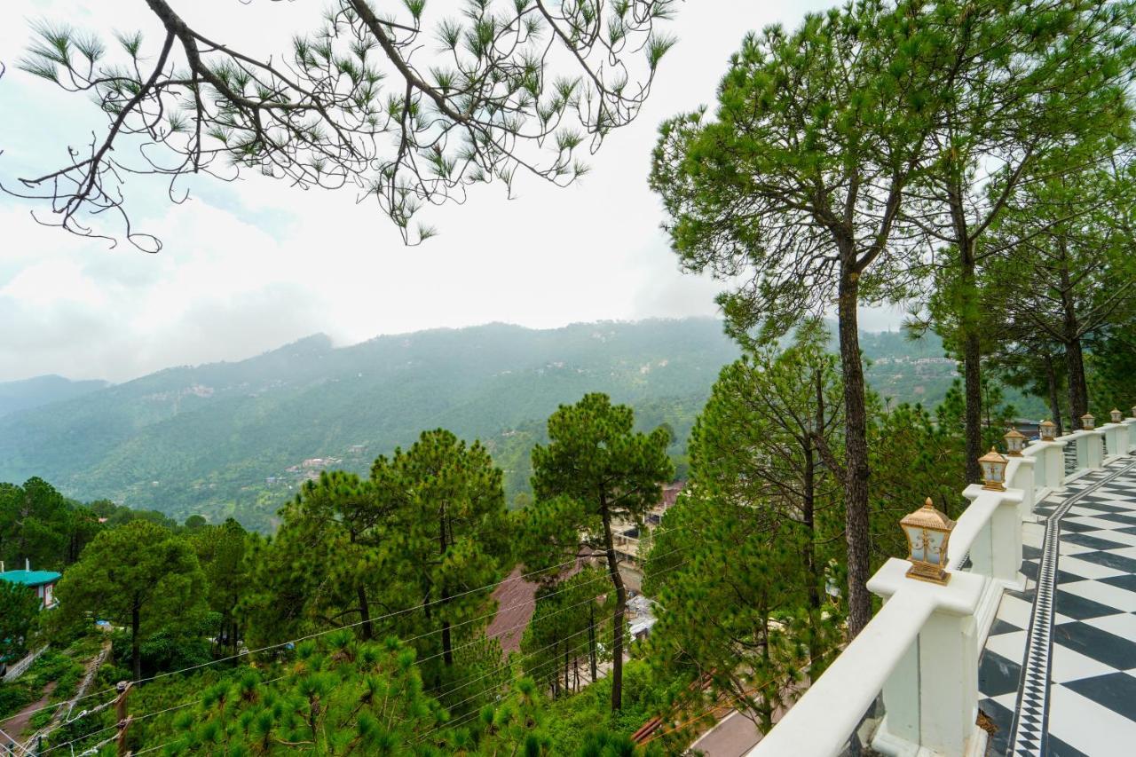 Villasita Resort Kasauli Exterior photo
